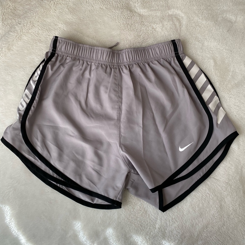 Nike Dry fit women’s shorts size small